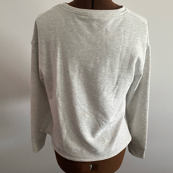 🤍HYBA🤍Activewear sweater in grey. Size large. Like new condition. Never worn. - Picture 4 of 16